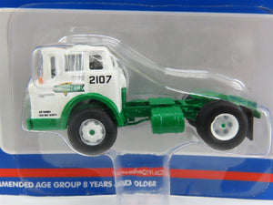 HO 1/87 Scale Athearn 2716 Spartan Ford C-Series Tractor - SEALED