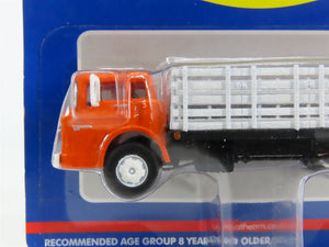 HO 1/87 Scale Athearn 02726 Orange Ford C-Series Truck w/ Stake Body - SEALED