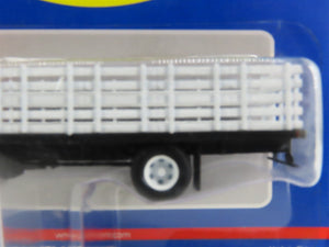 HO 1/87 Scale Athearn 02726 Orange Ford C-Series Truck w/ Stake Body - SEALED