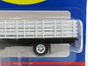 HO 1/87 Scale Athearn 02727 Yellow Ford C-Series Truck w/ Stake Body