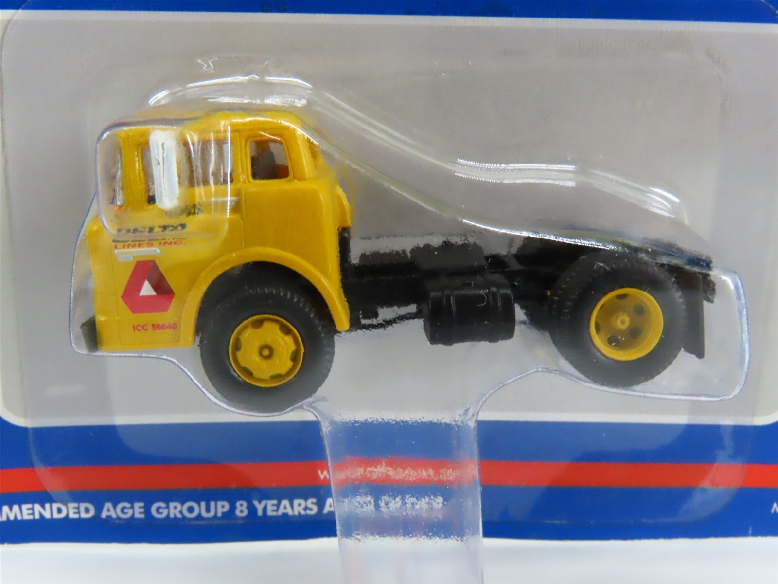 HO 1/87 Scale Athearn 2712 DELTA Lines Ford C-Series Tractor - SEALED