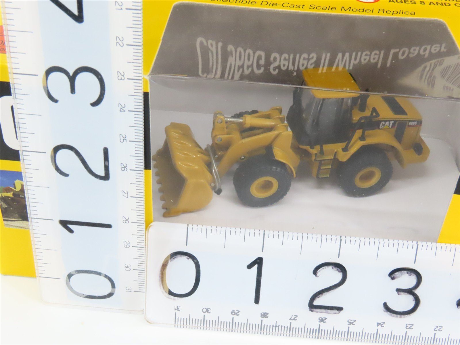 HO 1/87 Scale Norscot Die-Cast 55109 CAT 966G Series II Wheel Loader