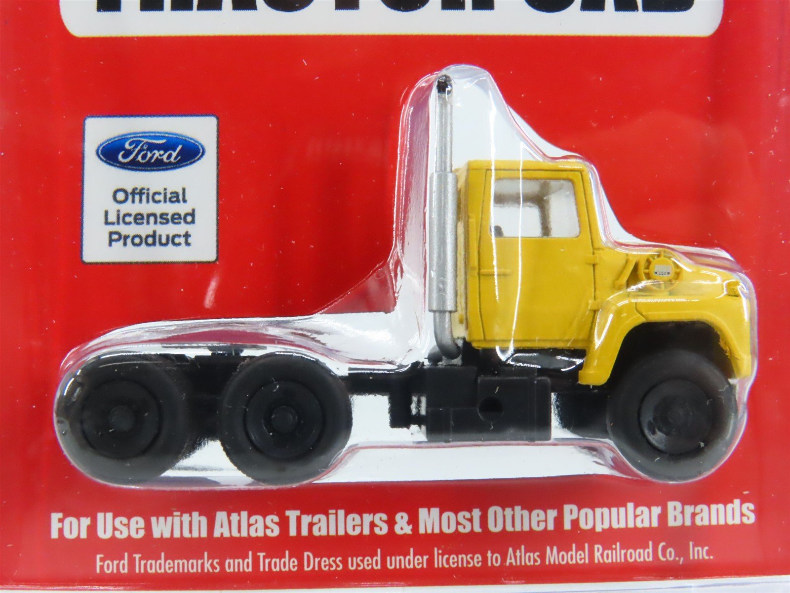 HO 1/87 Scale Atlas #1228 Yellow Ford LNT 9000 Tractor Cab