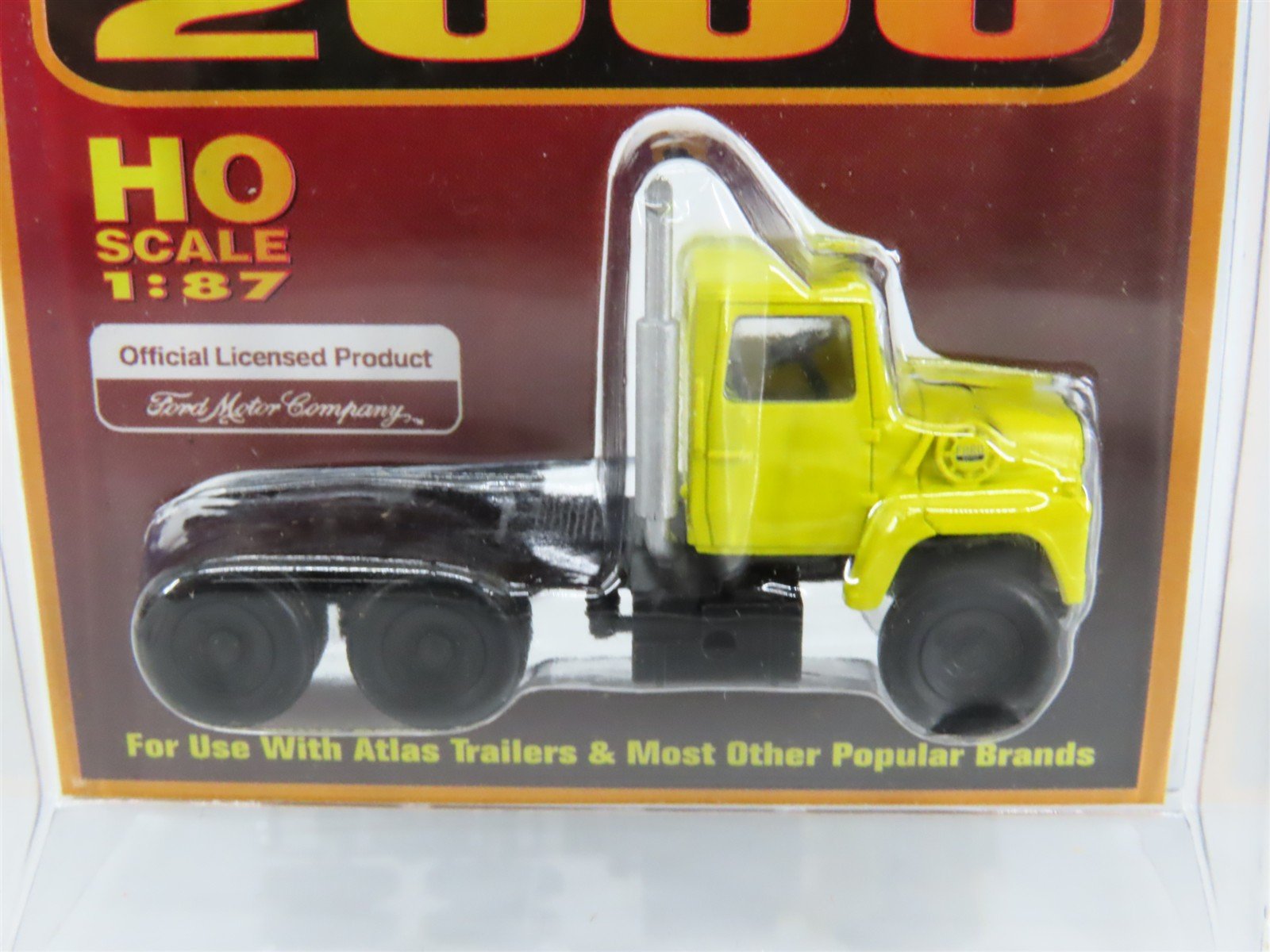 HO 1/87 Scale Atlas Motoring 2000 #1228 Yellow Ford LNT 9000 Tractor Cab