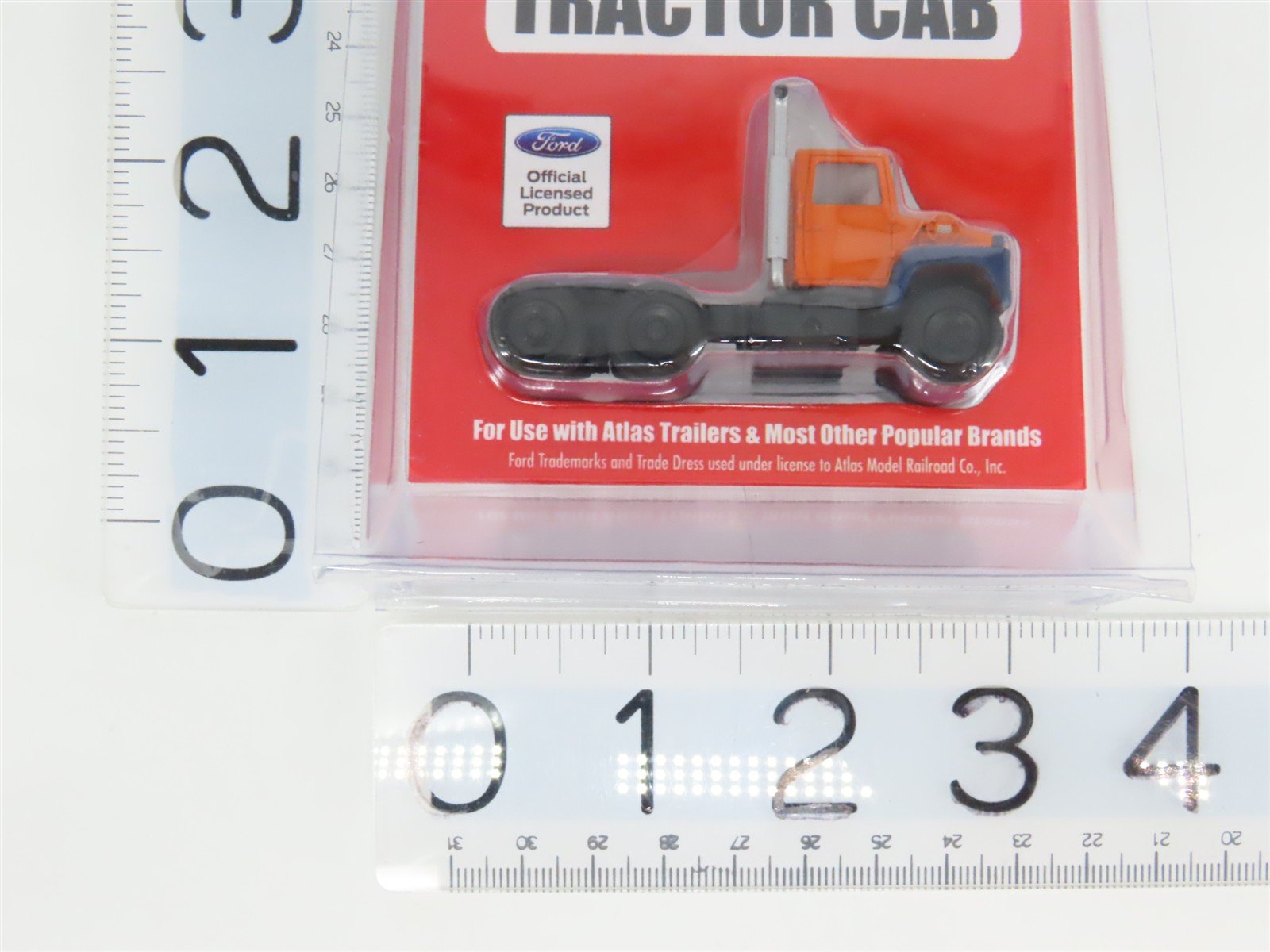 HO 1/87 Scale Atlas #1236 Orange Ford LNT 9000 Tractor Cab