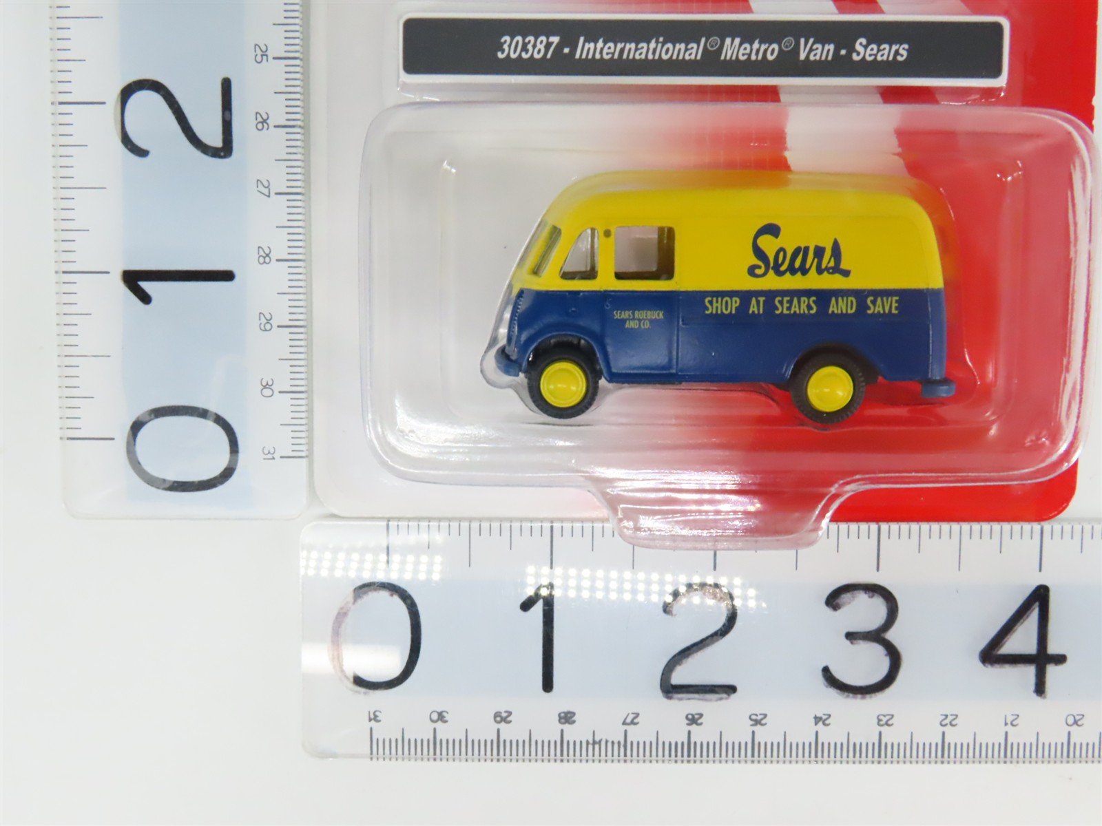 HO 1/87 Scale CMW Mini Metals 30387 Sears International Metro Van - SEALED