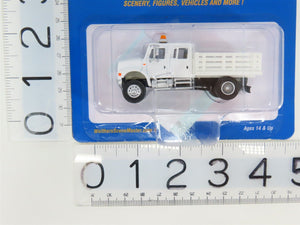 HO Walthers SceneMaster 949-11895 International 4300 Utility Truck - SEALED