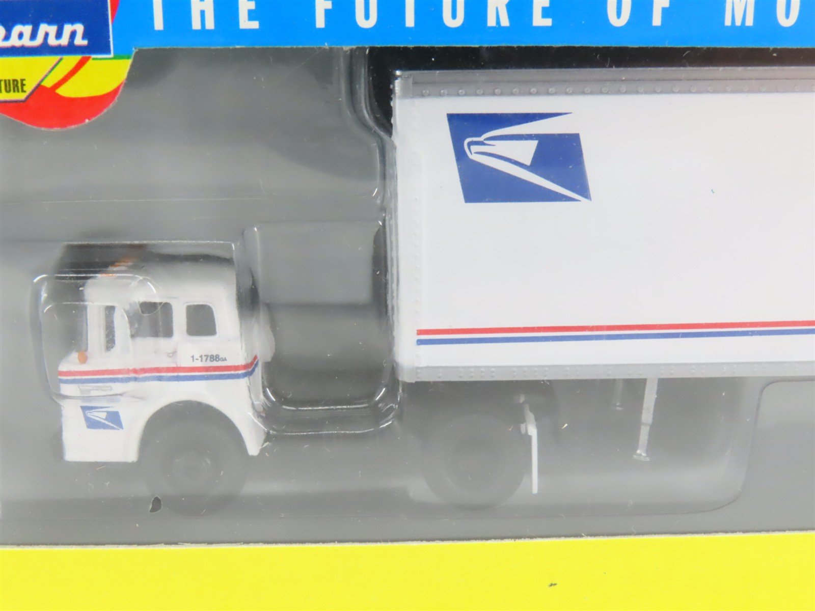 HO Scale Athearn 93410 USPS 