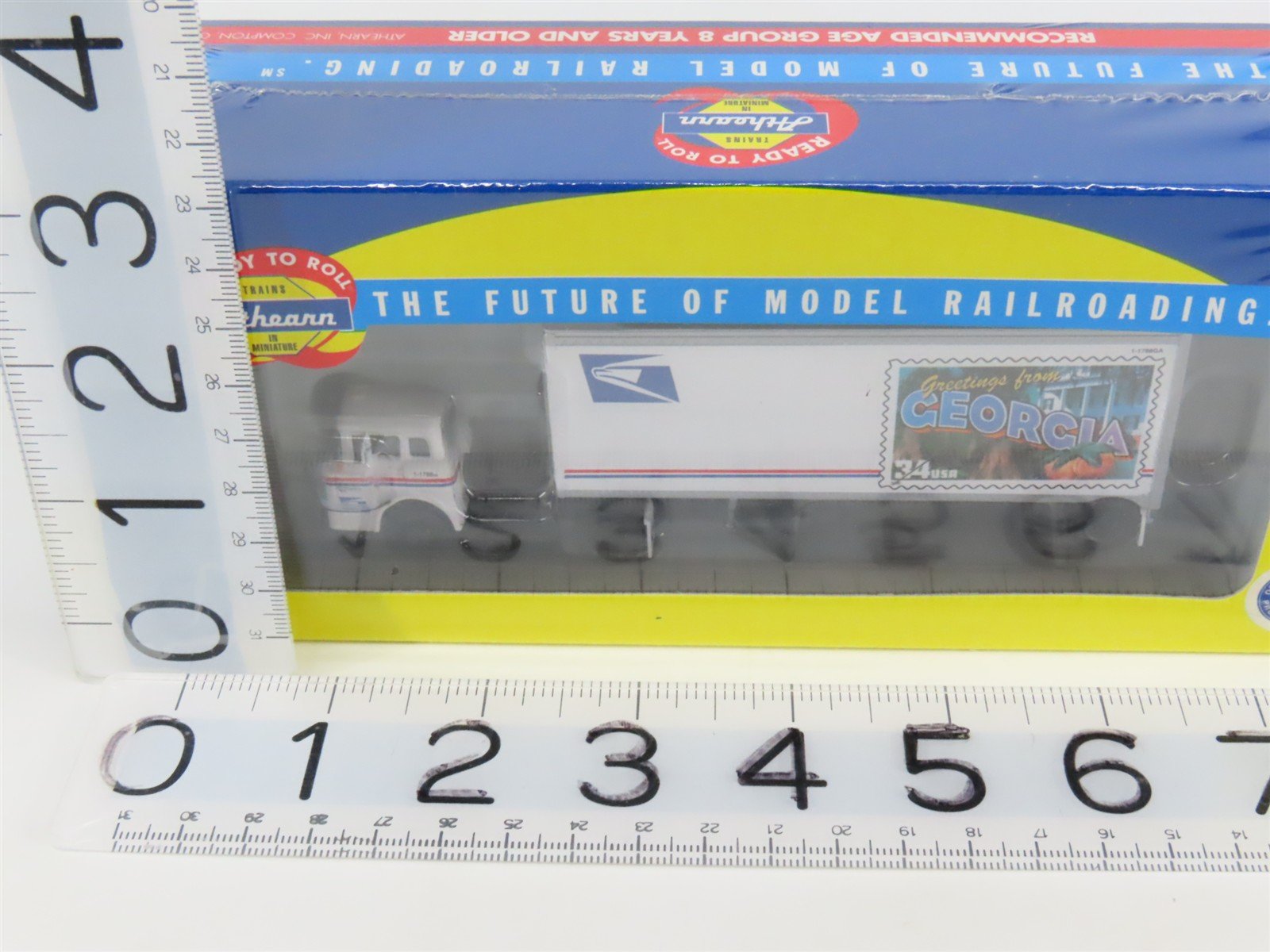 HO Scale Athearn 93410 USPS 