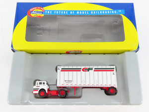 HO Athearn 91001 Consolidated Freightways Ford C-Series w/ 28' Wedge Trailer