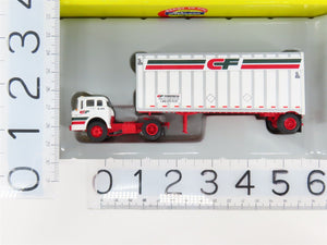 HO Athearn 91001 Consolidated Freightways Ford C-Series w/ 28' Wedge Trailer