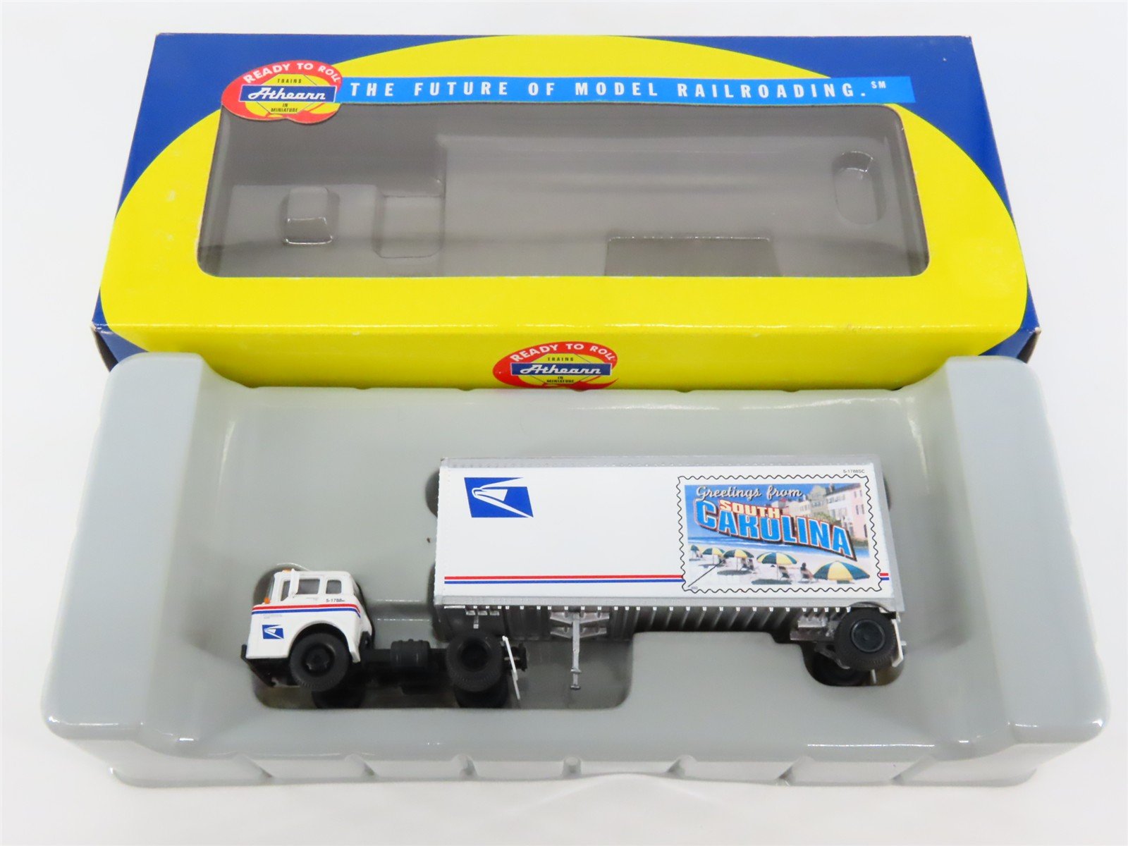 HO Scale Athearn 93440 USPS 