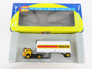 HO 1/87 Scale Athearn 91025 DELTA Ford C-Series Semi-Truck w/ 28' Wedge Trailer