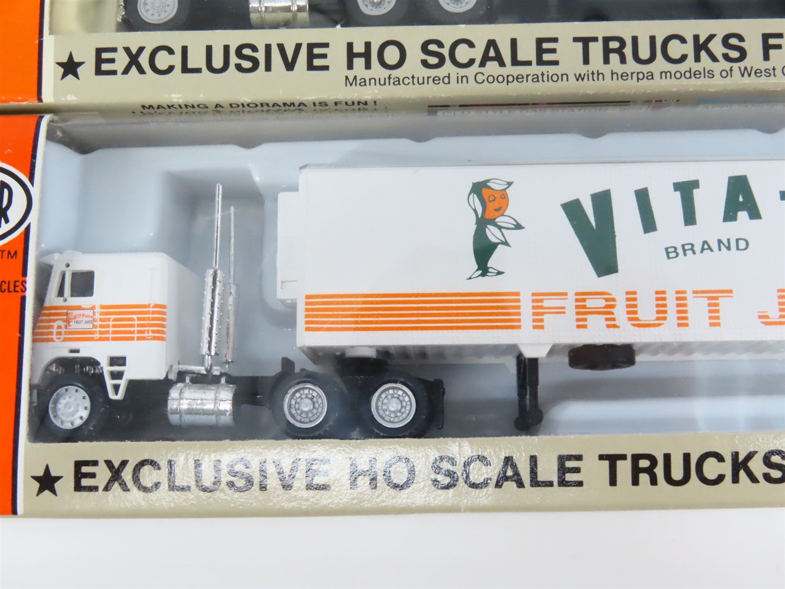 LOT of 5 HO 1/87 Scale Con-Cor Semi-Trucks - Rollins, Manville, CMS, & More