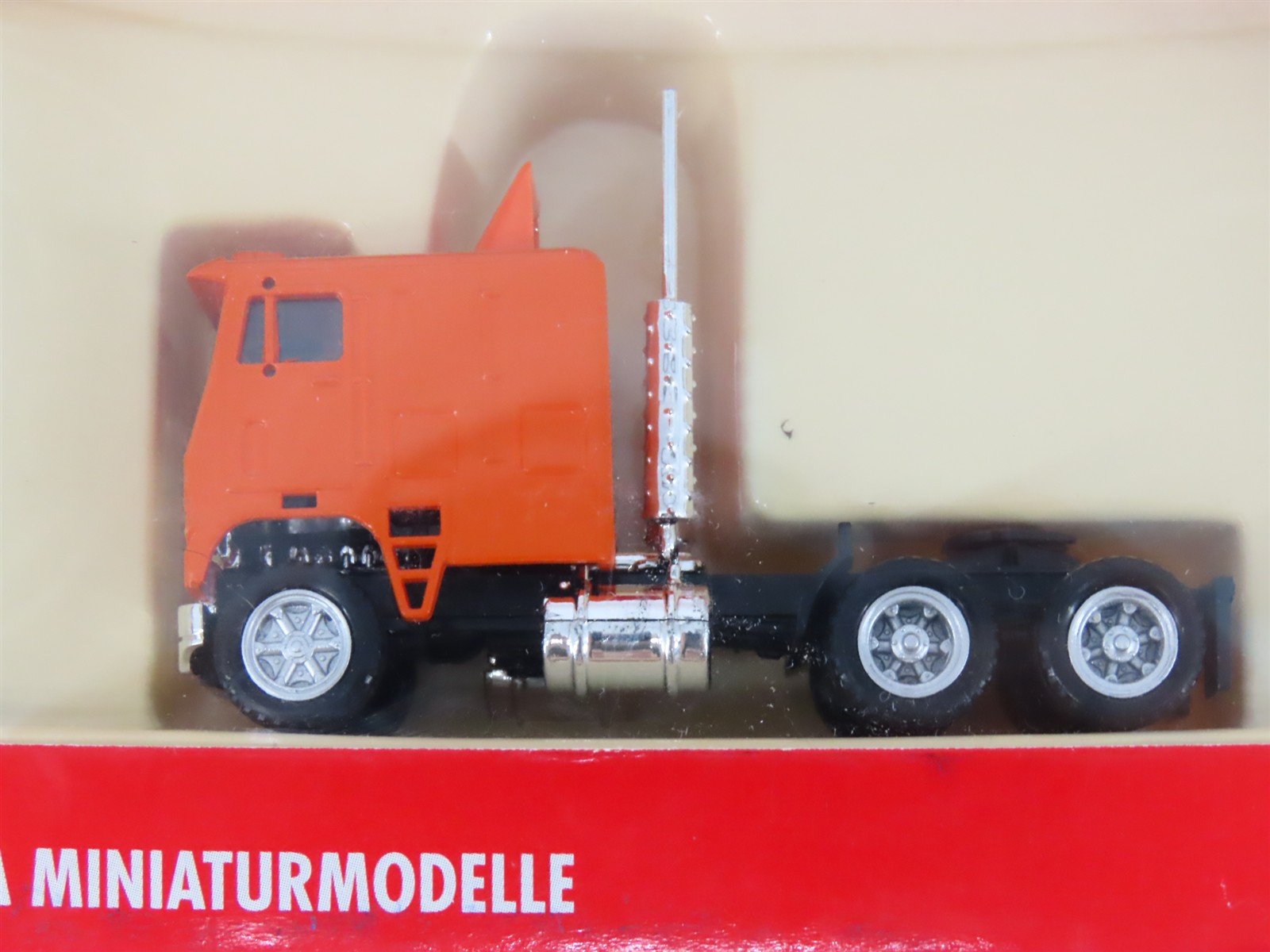 LOT of 2 HO 1/87 Scale Herpa Orange & Yellow Cab Semi-Tractors