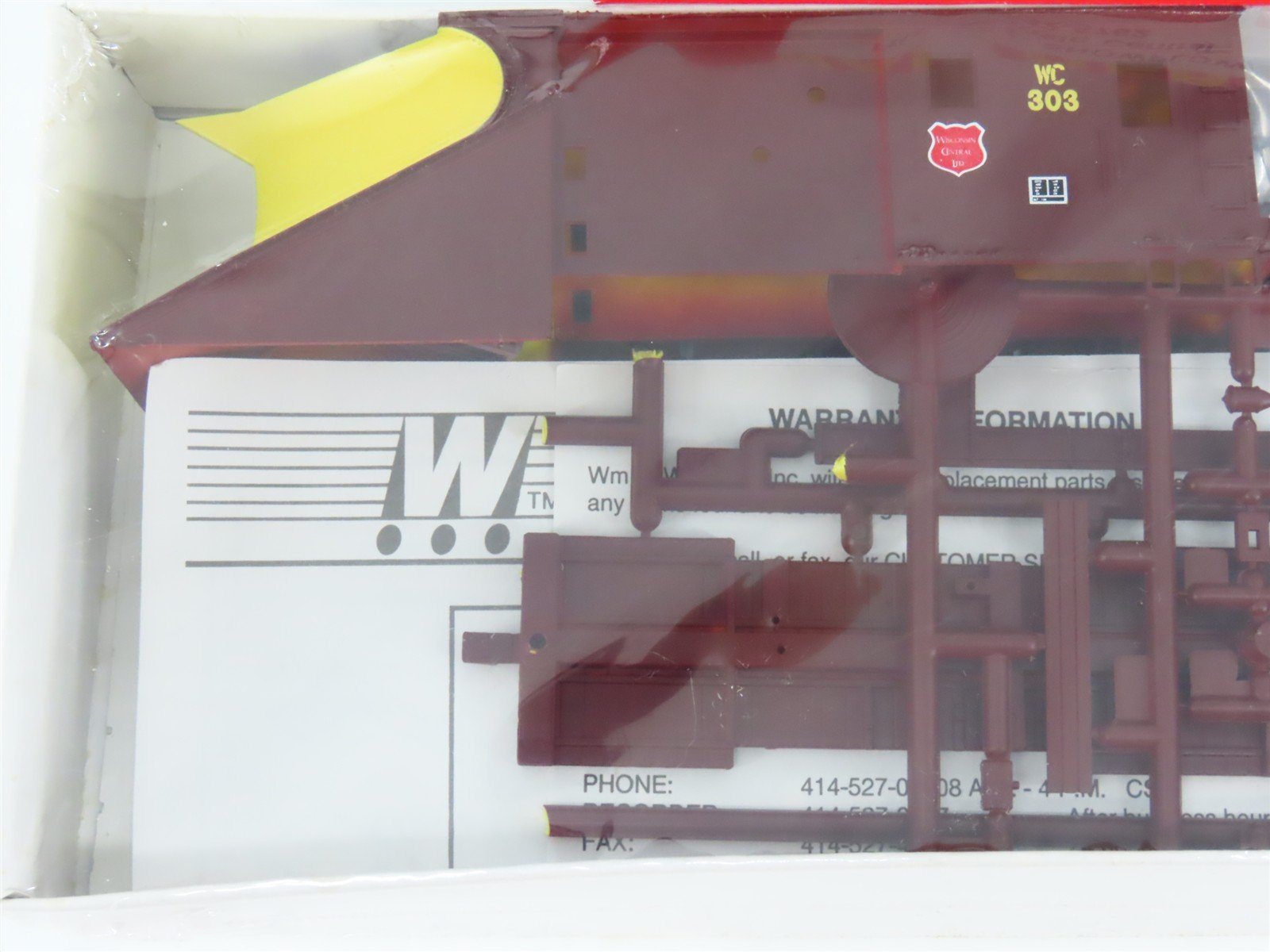 HO Scale Walthers Kit #932-5762 WC Wisconsin Central Russell Snowplow Car #303