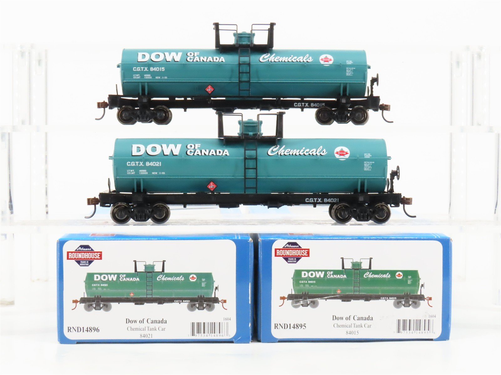 HO Athearn Roundhouse RND14895/14896 CGTX Dow of Canada Chemical Tank Car 2-Pack