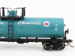 HO Athearn Roundhouse RND14895/14896 CGTX Dow of Canada Chemical Tank Car 2-Pack