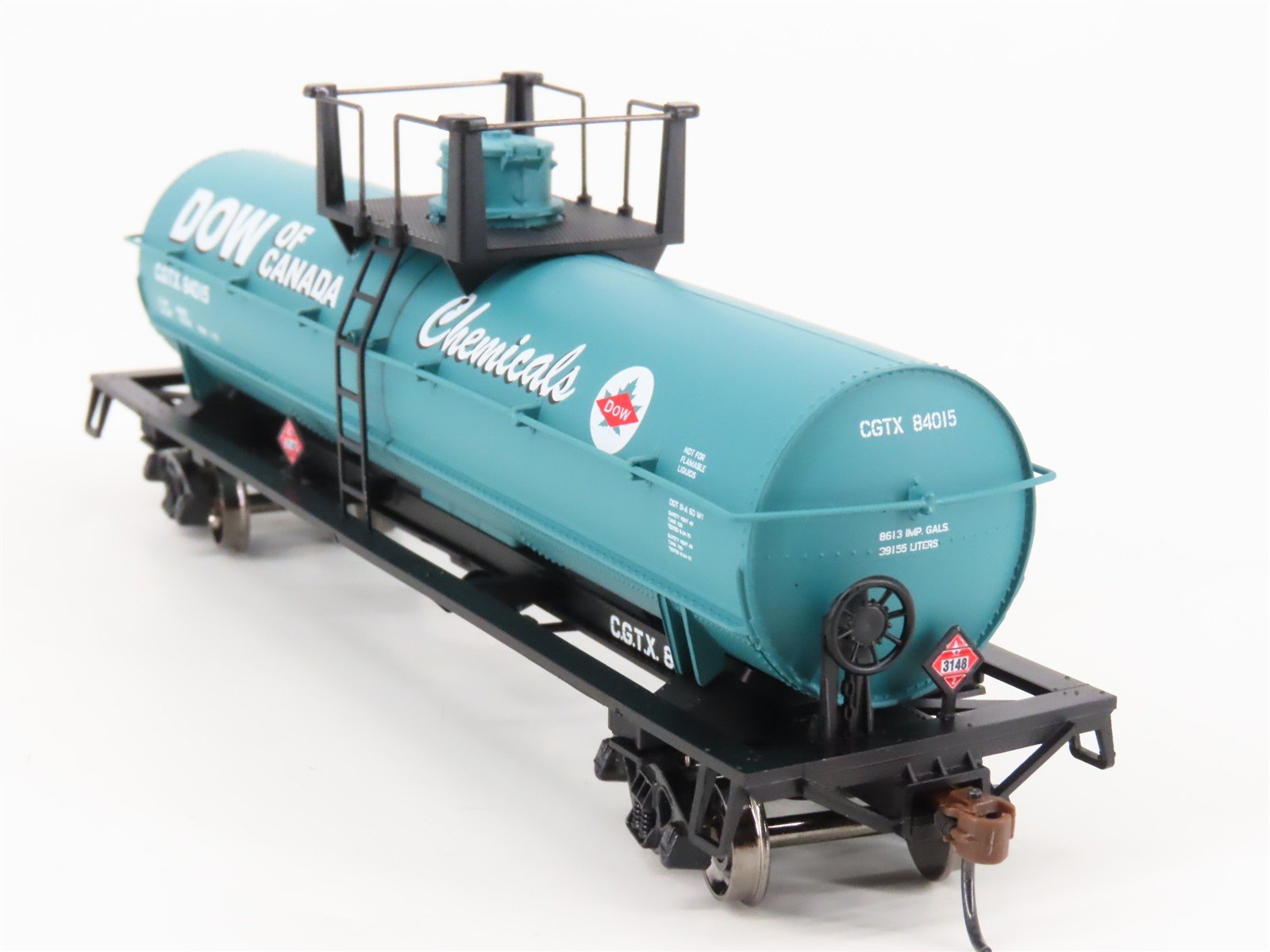 HO Athearn Roundhouse RND14895/14896 CGTX Dow of Canada Chemical Tank Car 2-Pack