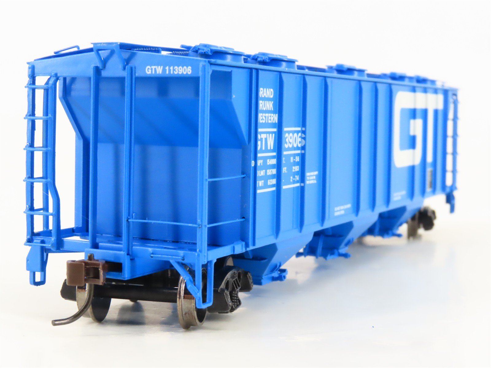 HO Athearn 93725/93726 GTW Grand Trunk Western PS 3-Bay Covered Hoppers 2-Pack