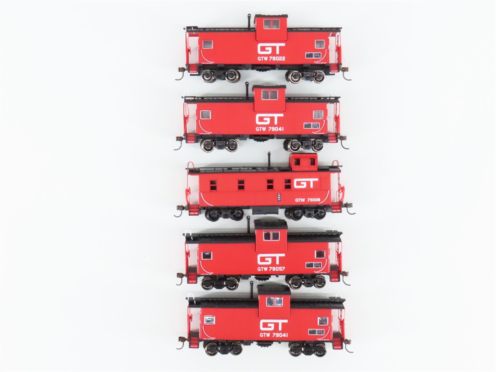 LOT of 5 HO Scale Athearn GTW Grand Trunk Western EV & Offset Cupola Cabooses