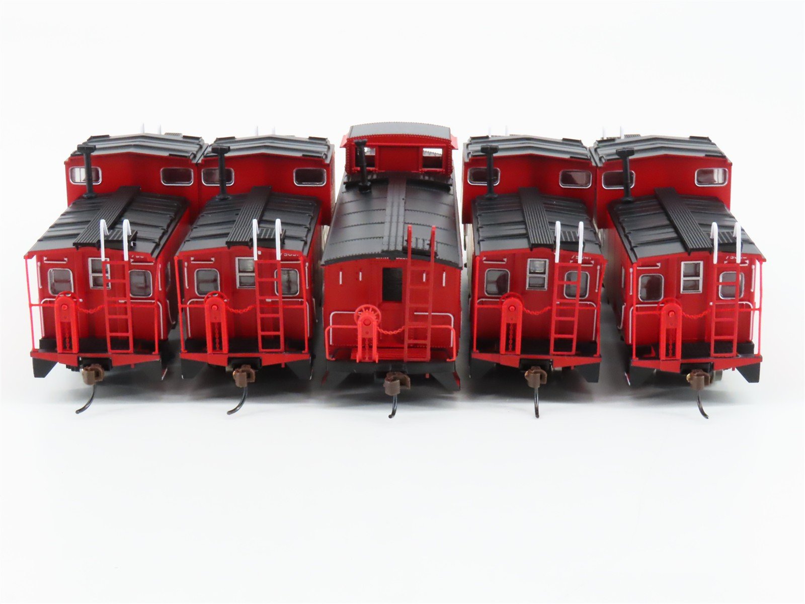 LOT of 5 HO Scale Athearn GTW Grand Trunk Western EV & Offset Cupola Cabooses