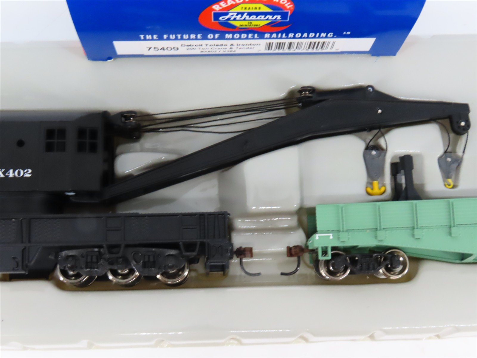 HO Athearn 75409 DT&I Detroit Toledo & Ironton 200-Ton Crane Car & Tender Set