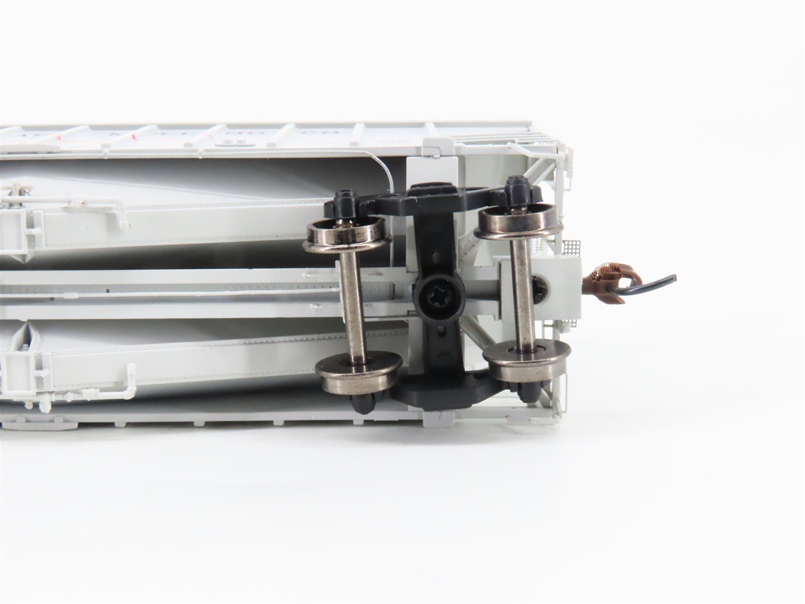 HO Scale Athearn ATH87617/87618 BSMX Bay State Milling Airslide Hoppers 2-Pack