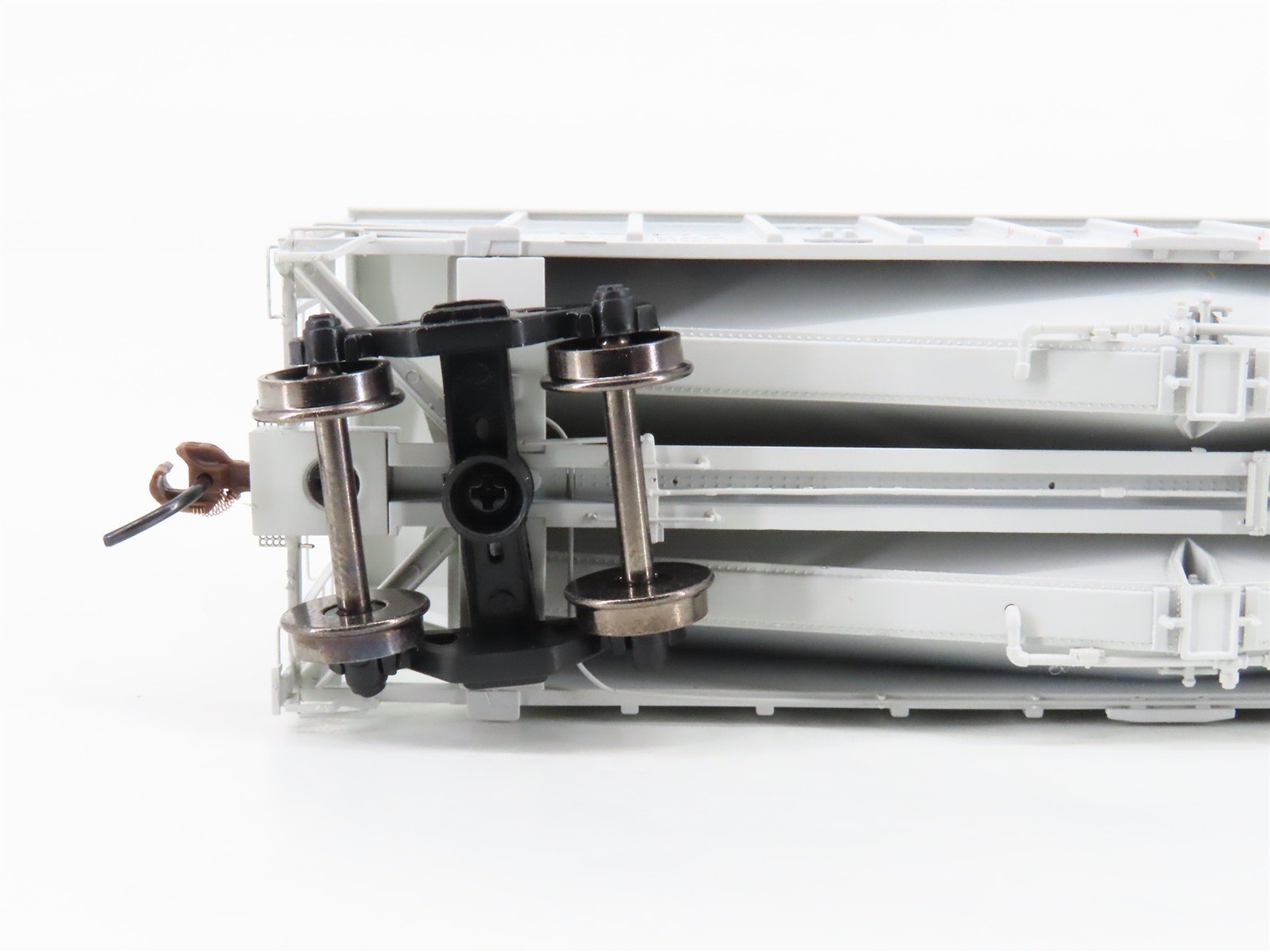 HO Scale Athearn ATH87617/87618 BSMX Bay State Milling Airslide Hoppers 2-Pack