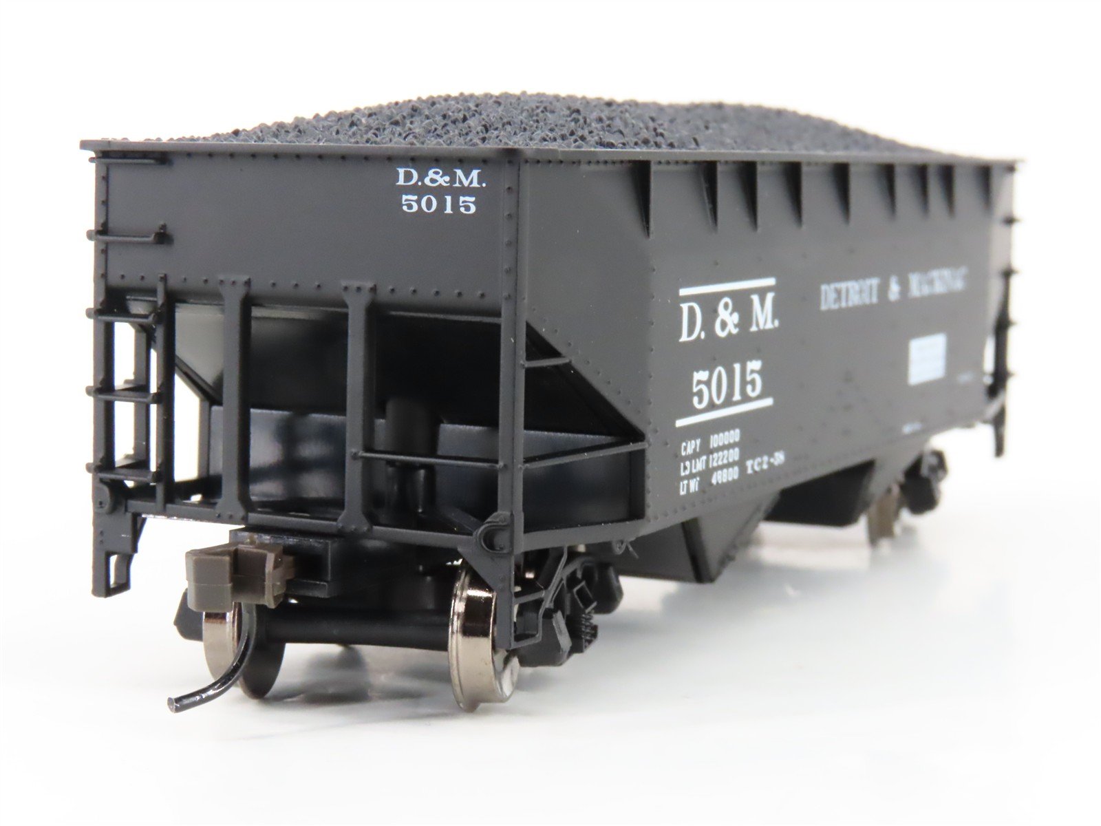 HO Atlas Trainman 18957/18958 D&M Detroit & Mackinac 2-Bay Hoppers 2-Pack w/Load
