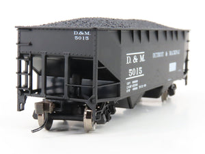 HO Atlas Trainman 18957/18958 D&M Detroit & Mackinac 2-Bay Hoppers 2-Pack w/Load