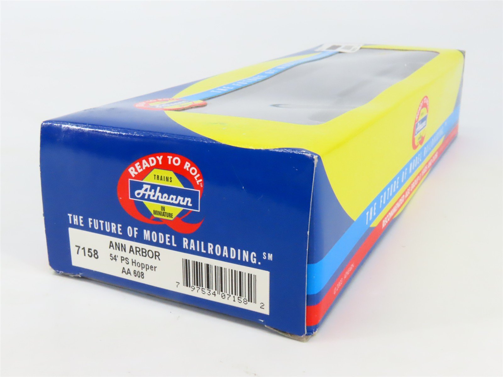 HO Scale Athearn 7158 AA Ann Arbor PS 54' 3-Bay Covered Hopper #608