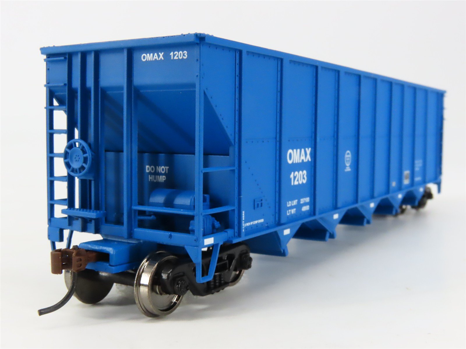 HO Scale Walthers Gold 932-7824 OMAX RD4 5-Bay Coal Hoppers 6-Pack