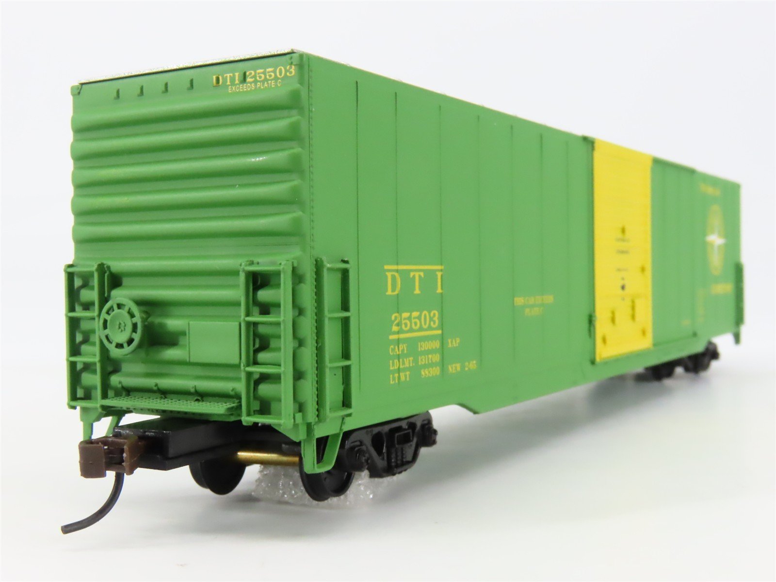 HO Walthers 932-23565 DT&I Detroit Toledo & Ironton PS 60' Auto Box Cars 2-Pack