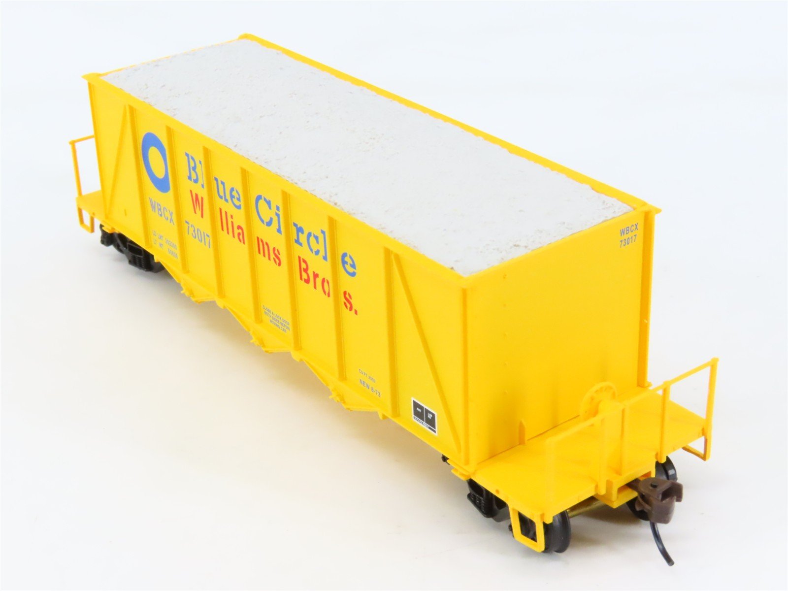 HO Walthers 932-7065 WBCX Blue Circle 40' 3-Bay Ortner Hopper #73017 w/ Load
