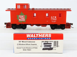 HO Walthers 932-7501 GTW Grand Trunk Western 30' Offset Cupola Caboose #77942