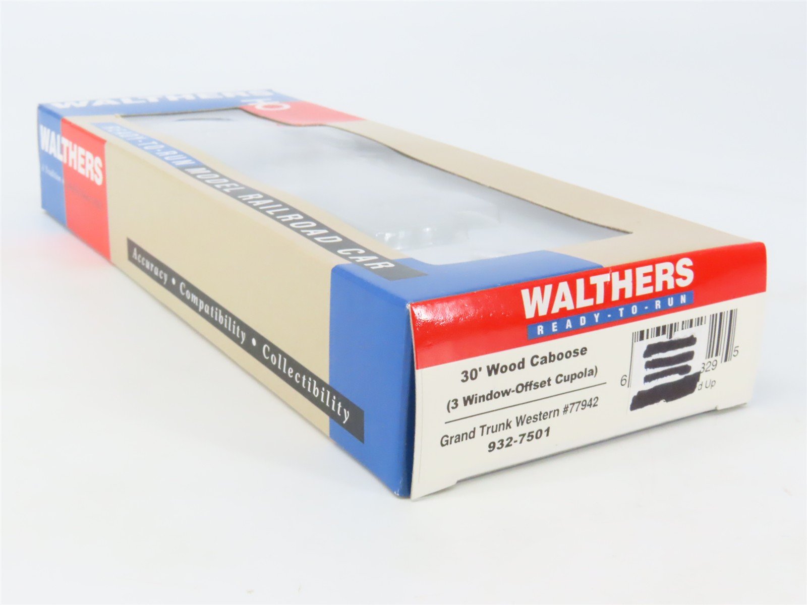 HO Walthers 932-7501 GTW Grand Trunk Western 30' Offset Cupola Caboose #77942