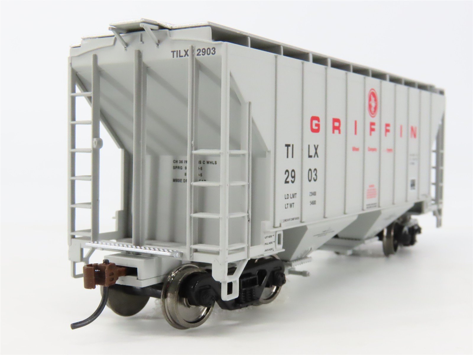 HO Scale Walthers Gold 932-5387 TILX Griffin Trinity 2-Bay Covered Hopper #2903
