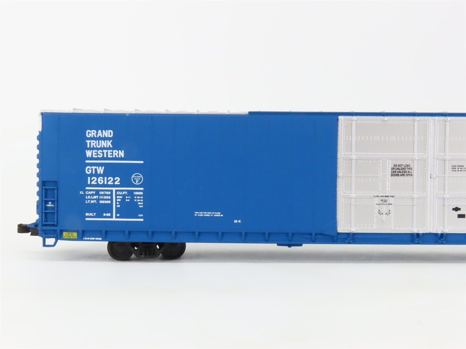 HO Scale Walthers GTW Grand Trunk Western 86' P-S Hi-Cube Box Car #126122