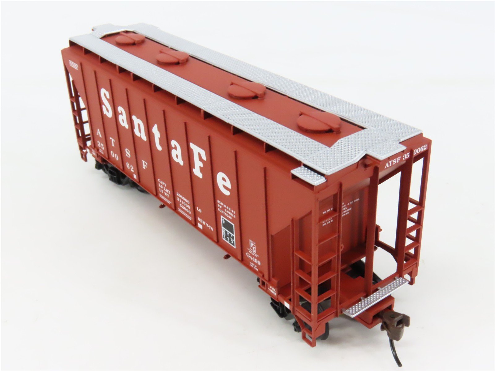 HO Scale Walthers 932-5376 ATSF Santa Fe Trinity 2-Bay Covered Hopper #350062