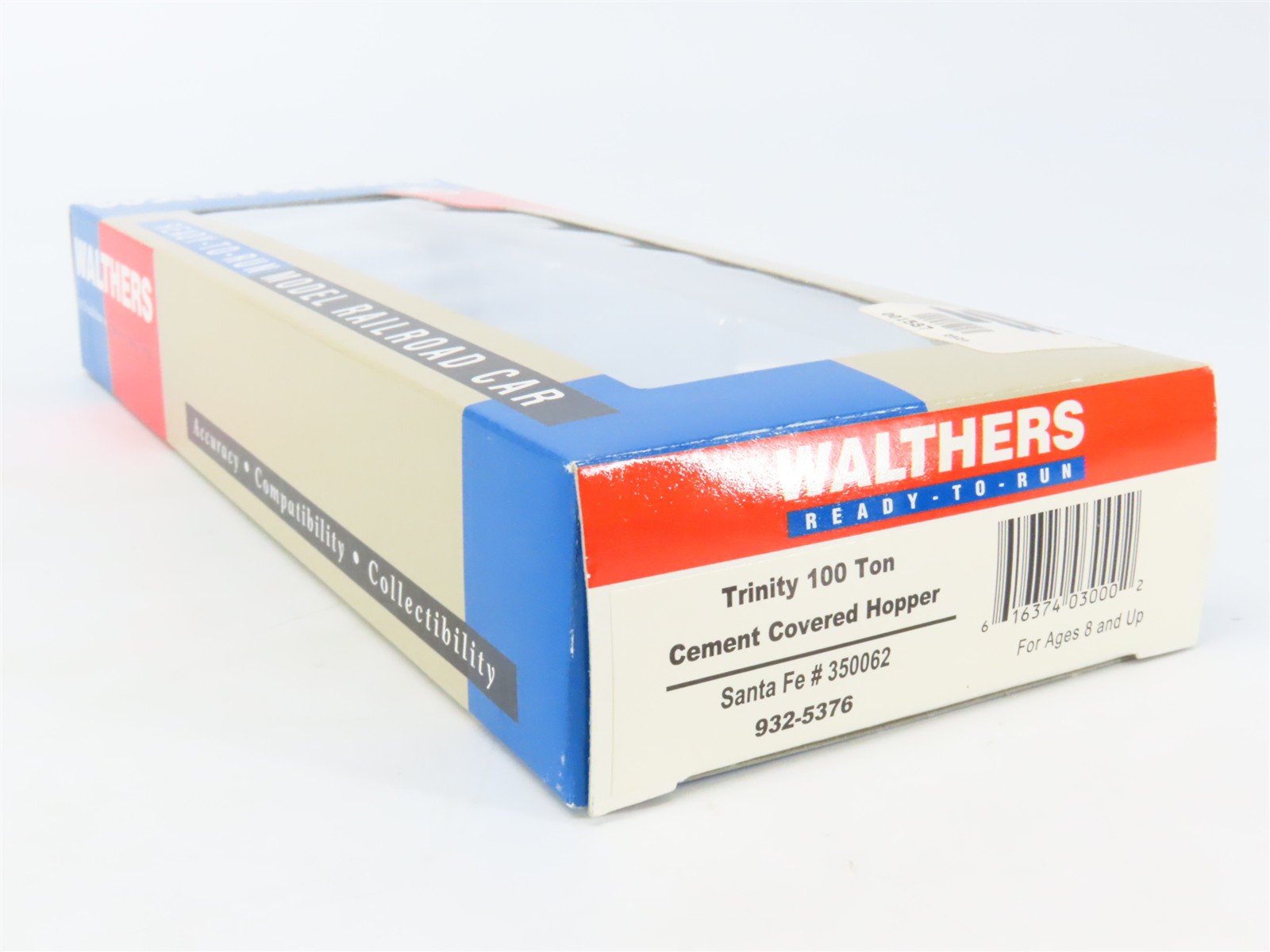 HO Scale Walthers 932-5376 ATSF Santa Fe Trinity 2-Bay Covered Hopper #350062