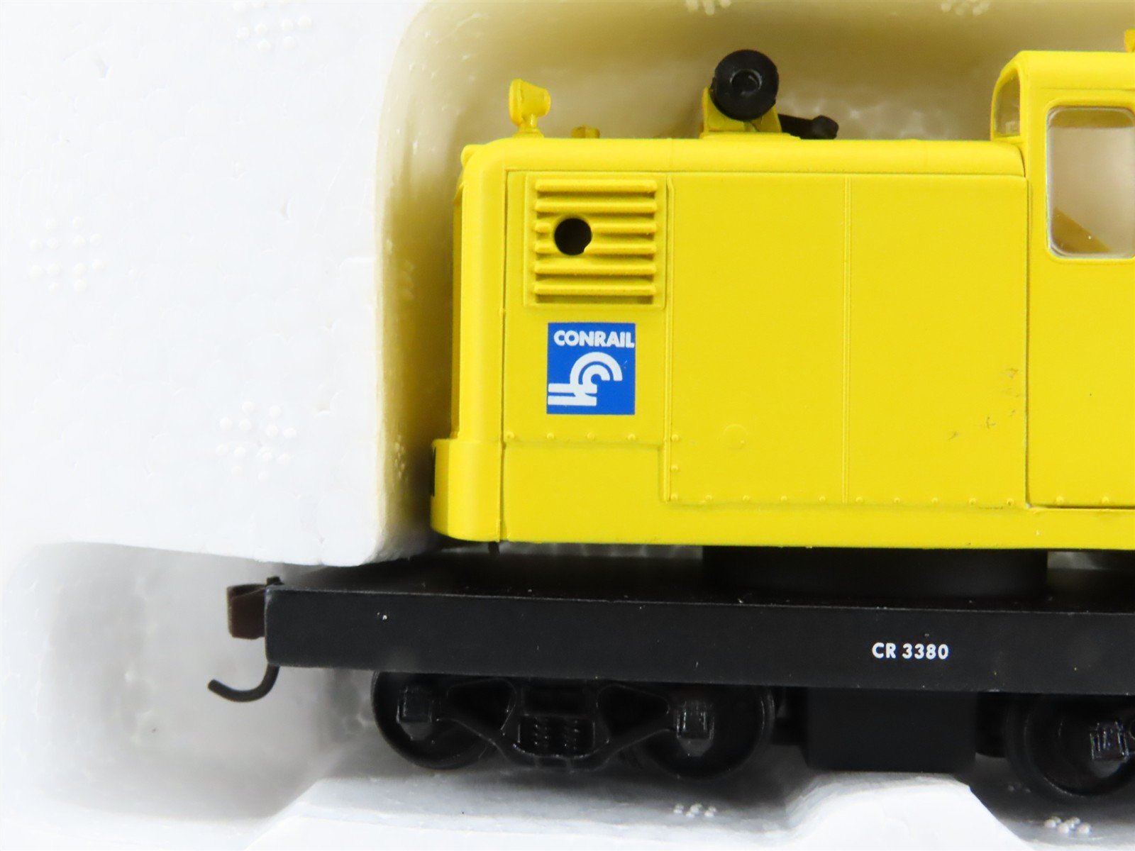 HO Scale Walthers 932-5061 CR Conrail American Crane Car #3380