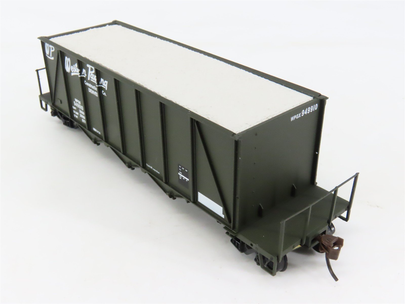 HO Walthers 932-7061 WPGX Western Paving 40' 3-Bay Ortner Hopper #949910 w/ Load