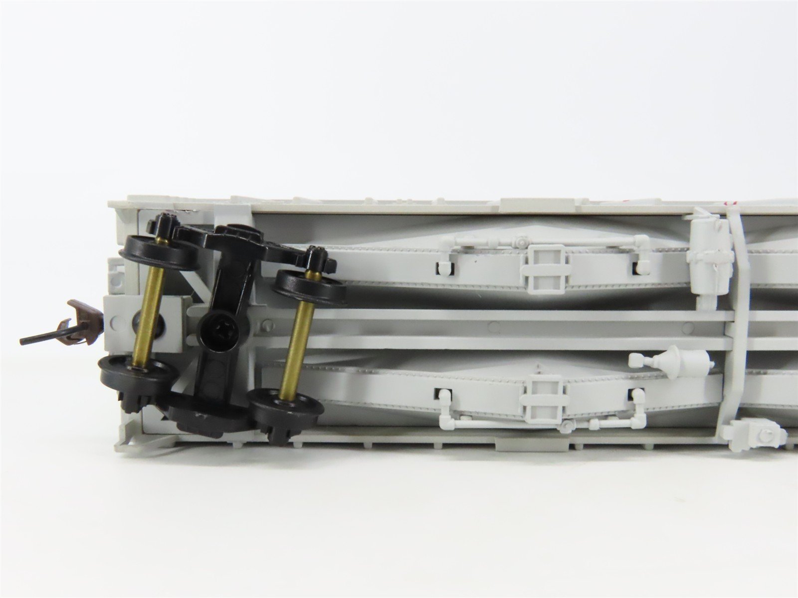HO Walthers 932-3693 GACX Clinton Corn 50' 2-Bay Airslide Covered Hopper #47226