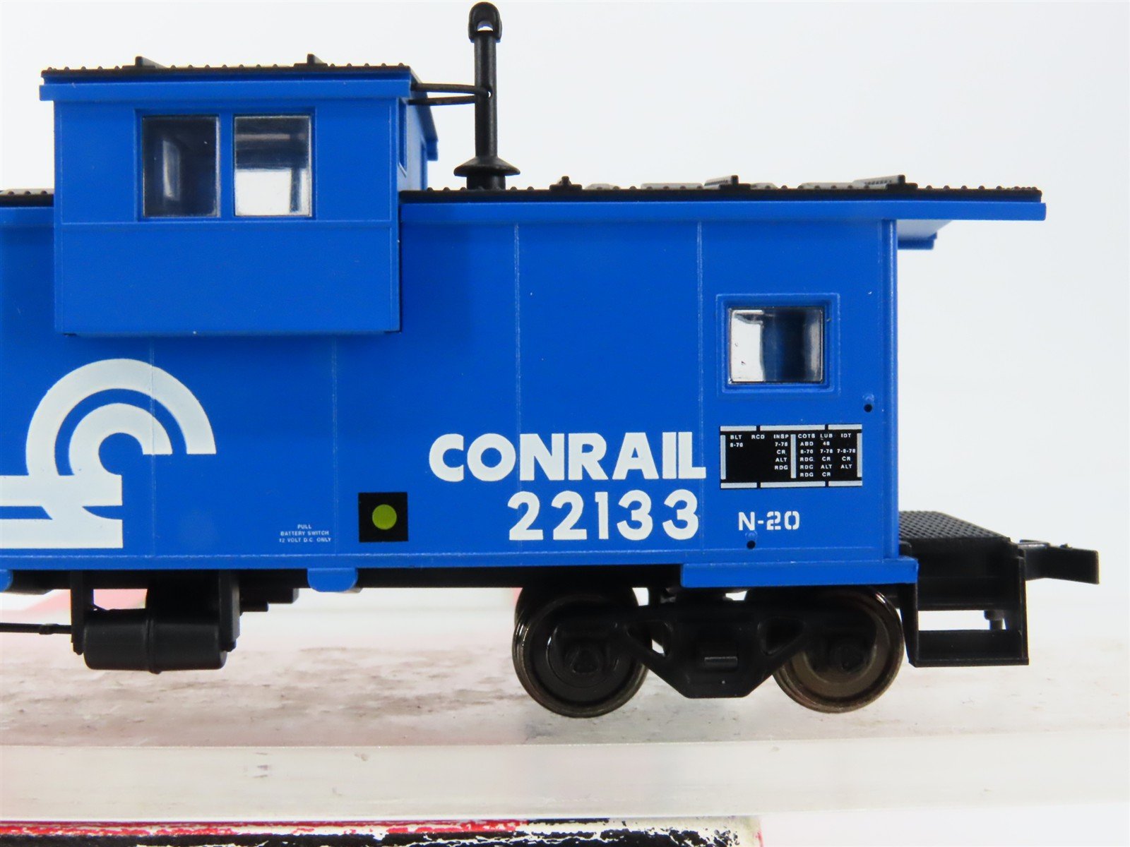HO Scale Atlas 1903-1 CR Conrail N-20 Extended Vision Steel Caboose #22133