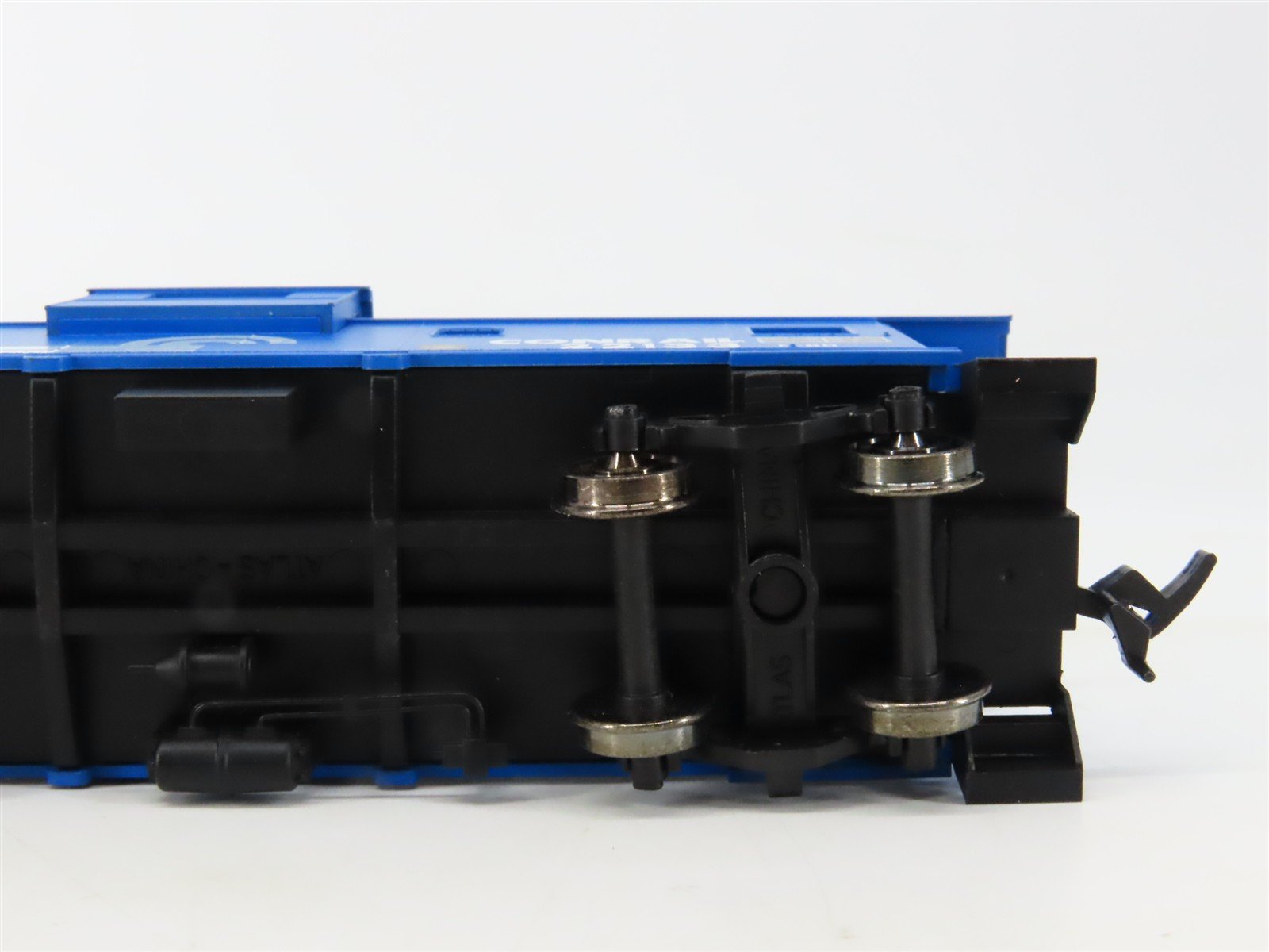 HO Scale Atlas 1903-1 CR Conrail N-20 Extended Vision Steel Caboose #22133