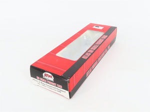 HO Scale Atlas 1803-1 WM Chessie System PS-2 2-Bay Covered Hopper #5825