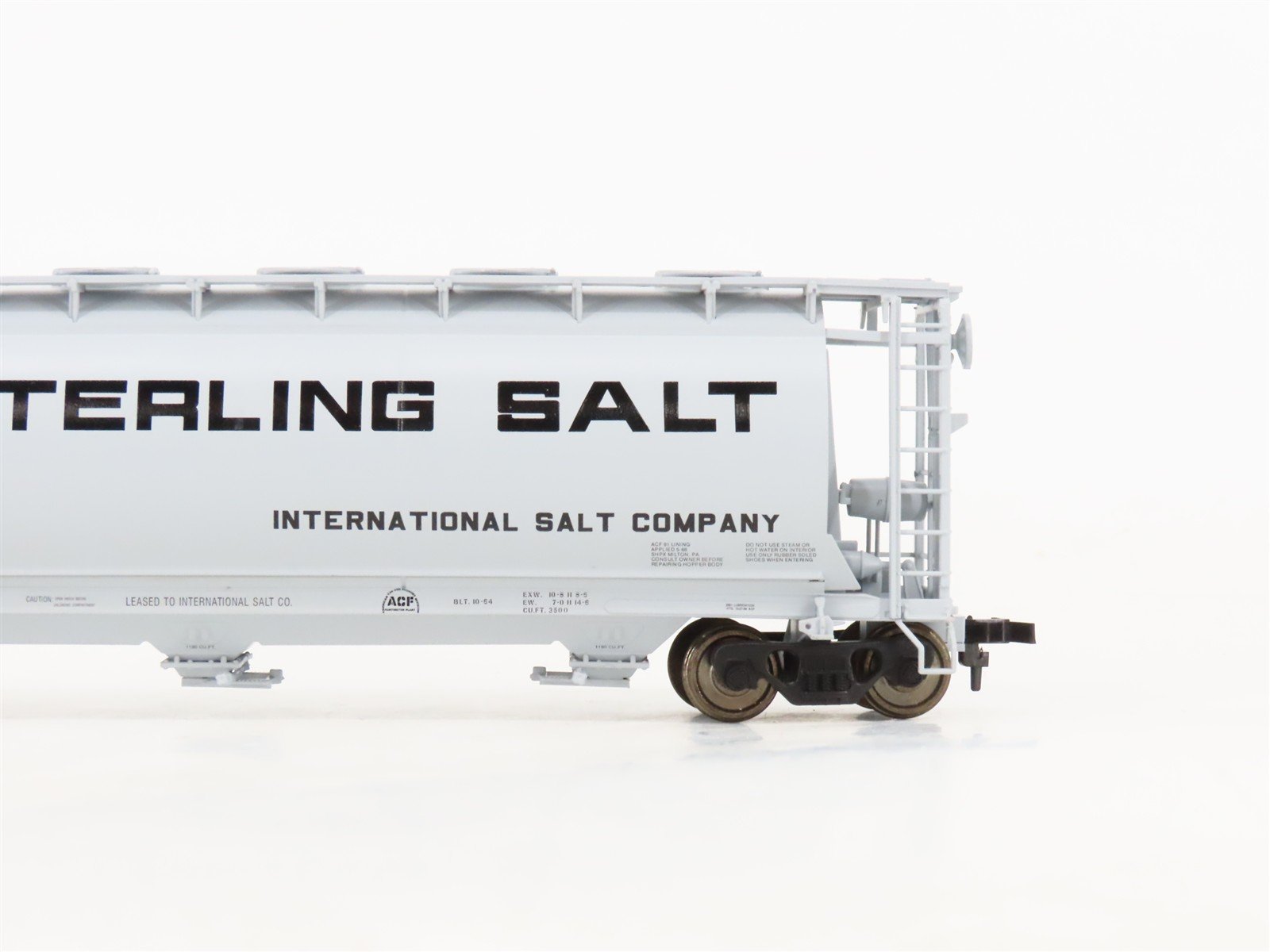 HO Scale Atlas 1939-1 SHPX Sterling Salt 3-Bay Covered Hopper #61078