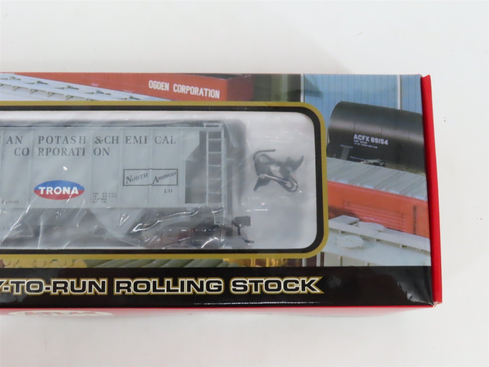 LOT of 2 HO Scale Atlas American Potash 2-Bay Covered Hopper Cars SEALED