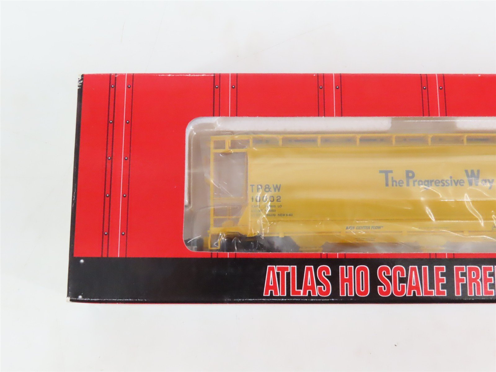 LOT of 2 HO Scale Atlas TP&W Toledo Peoria Western 3-Bay Cylindrical Hopper Cars